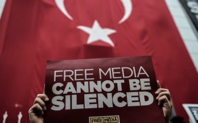 UPDATE: Giornalisti turchi rischiano fino a 43 anni di carcere. Tra loro anche Kadri Gursel